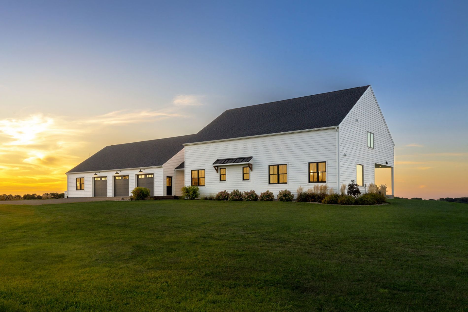 Winona Home, MN Real Estate Listing
